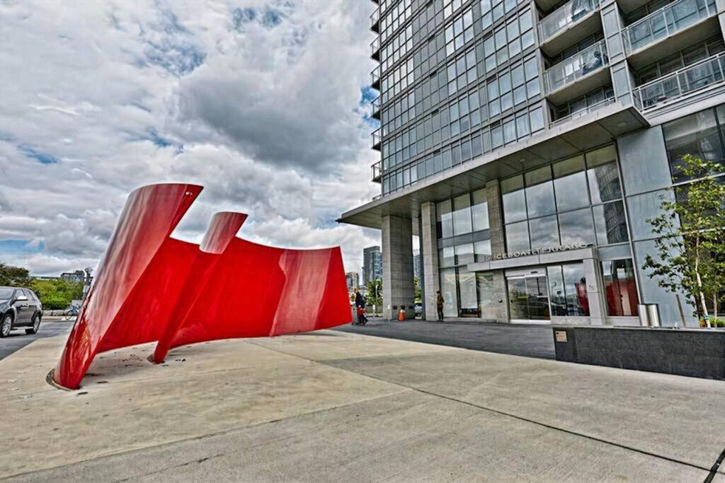 Luxury Downtown Lakeview & City View Condo Toronto Eksteriør bilde